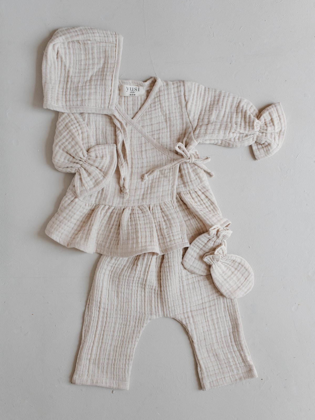 Muslin Newborn Ruffle Kimono Set