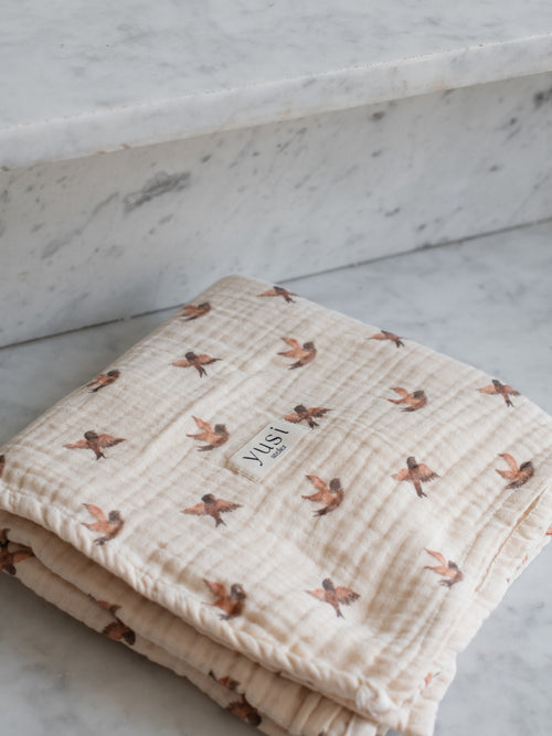 4-Layer Muslin Swaddle Tiny Birds