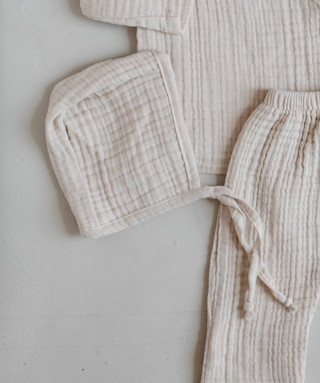 Muslin Romper With Lace Detail and Hat